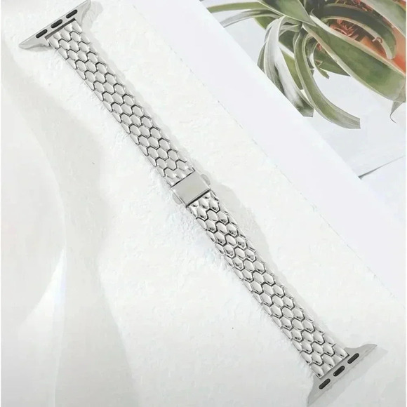 Gold Plated  Band - Apple Watch - Picture 3 of 5